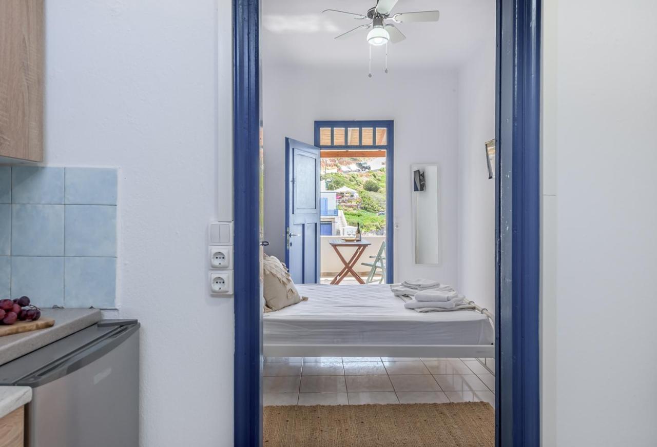Eco Sirma Flaris Villa Plaka  ภายนอก รูปภาพ