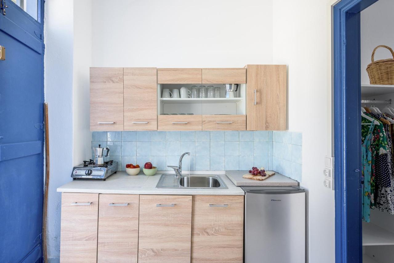Eco Sirma Flaris Villa Plaka  ภายนอก รูปภาพ